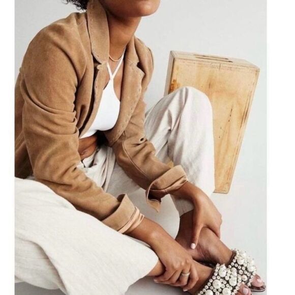 New Free People x Jeffrey Campbell Portia Pearl Heels
Size 6.5 Never worn befor - Picture 3 of 10